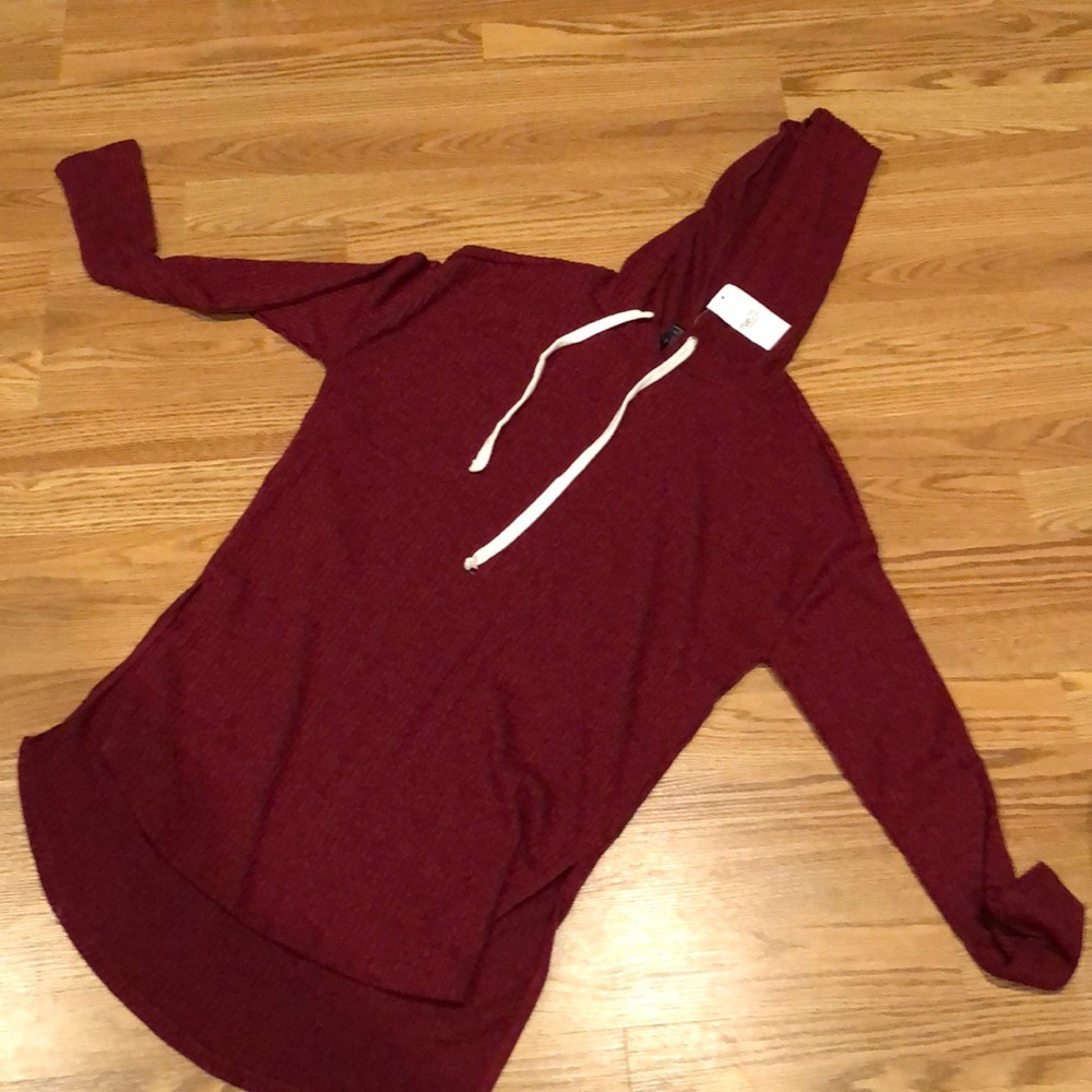 NWT hooded ribbed burgundy sweater women size M - Picture 1 of 5